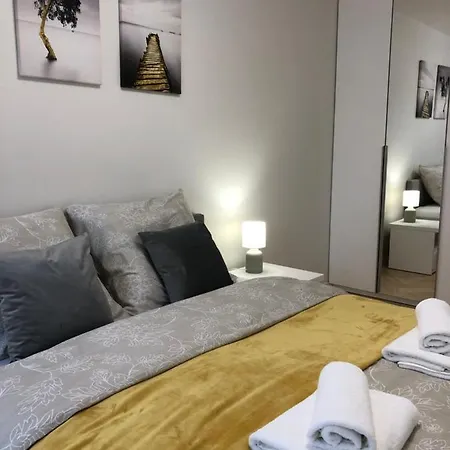 Widok Kielce - Apartament Przy Rynku Exterior photo